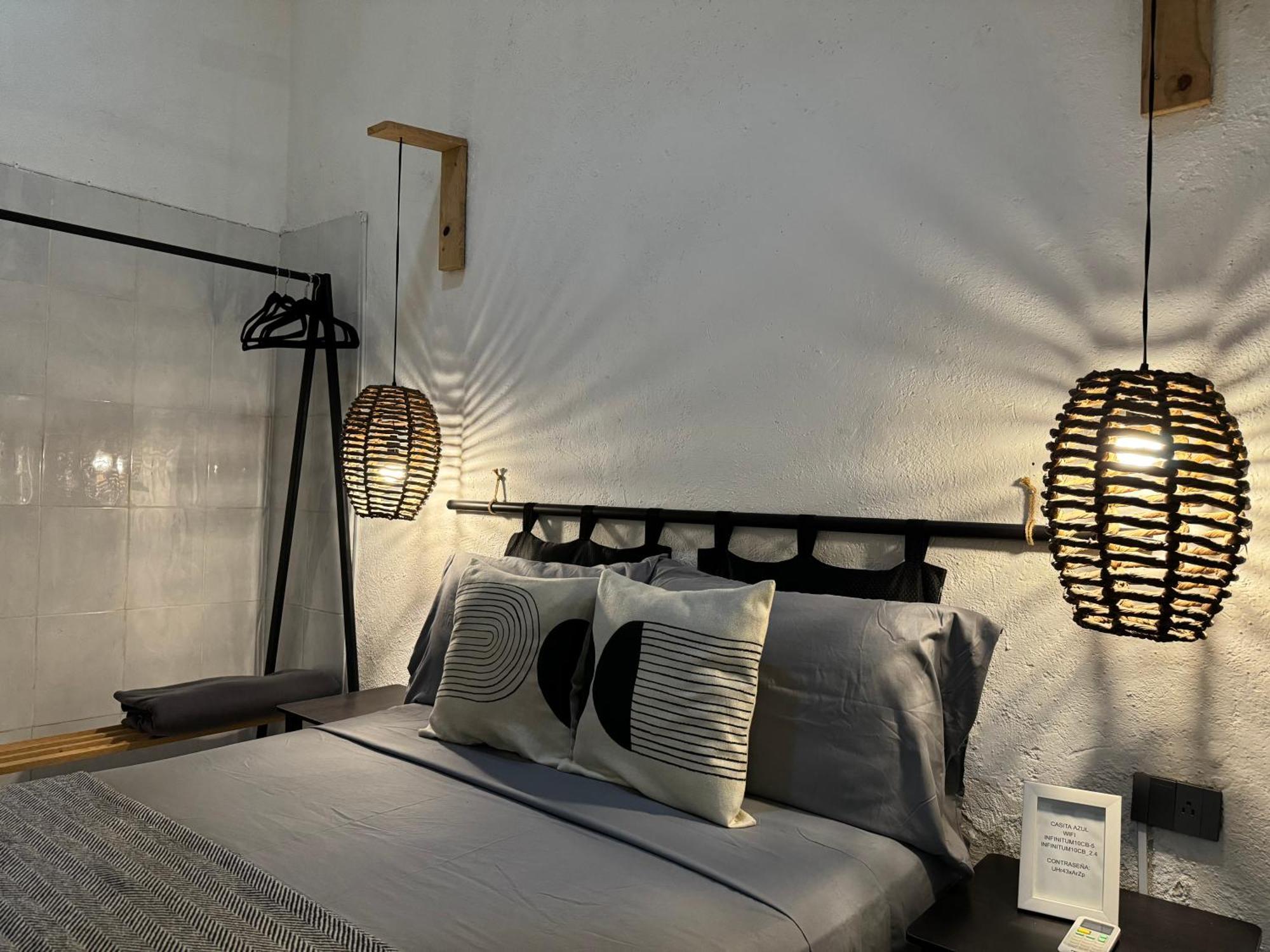 Casita Azul Colonial En El Centro De Merida. Экстерьер фото